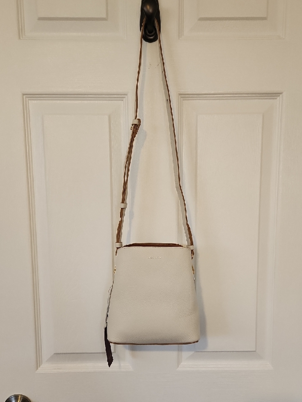 RADLEY LONDON White Crossbody Bag with Tan Trim - Picture 5 of 7